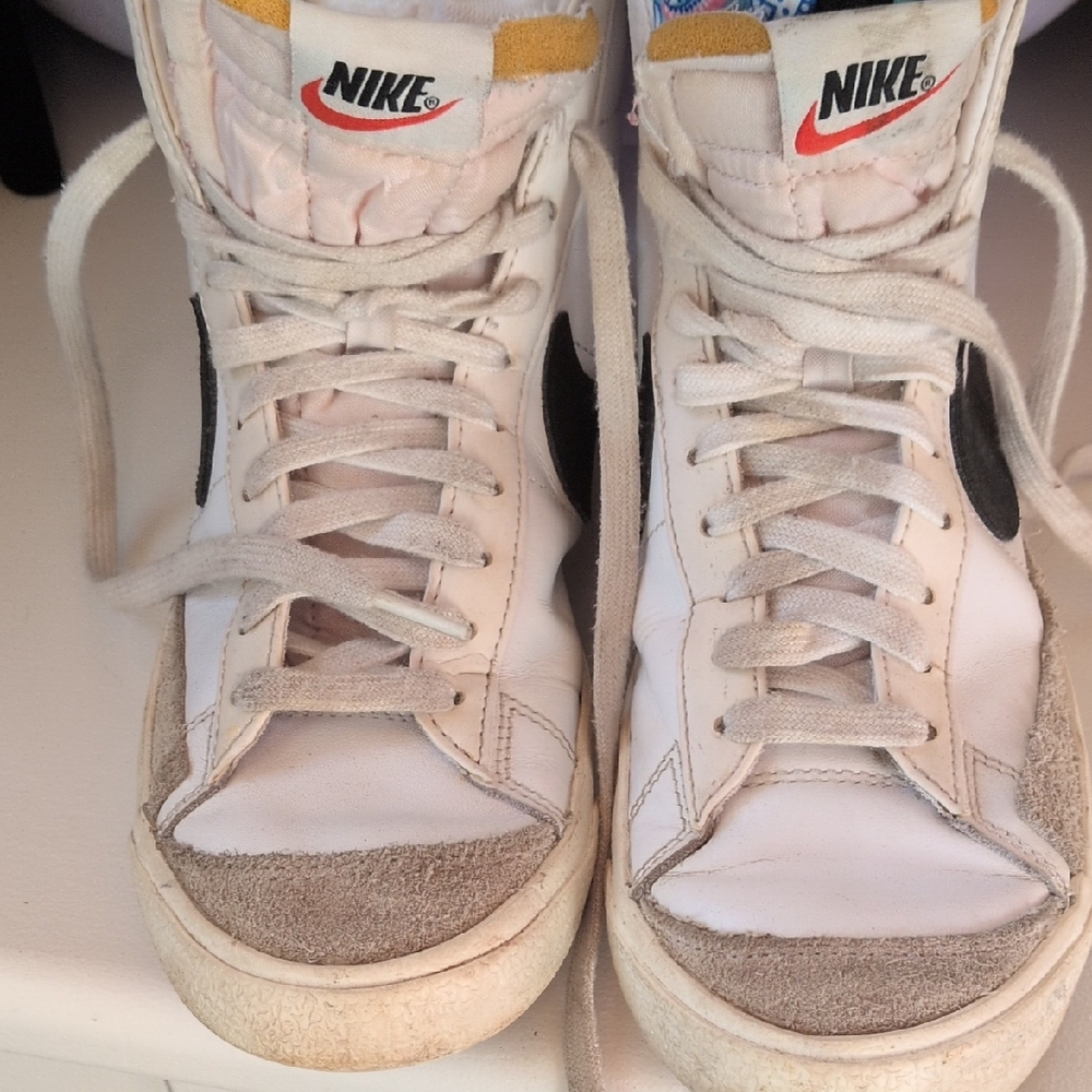 Nike High-Top Sneakers in Cream and Black